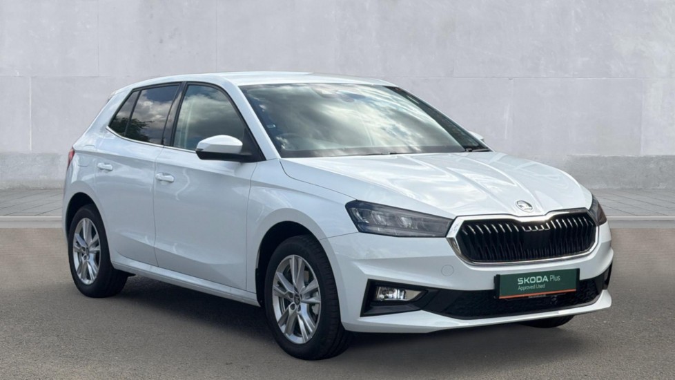 Skoda Fabia listing photo