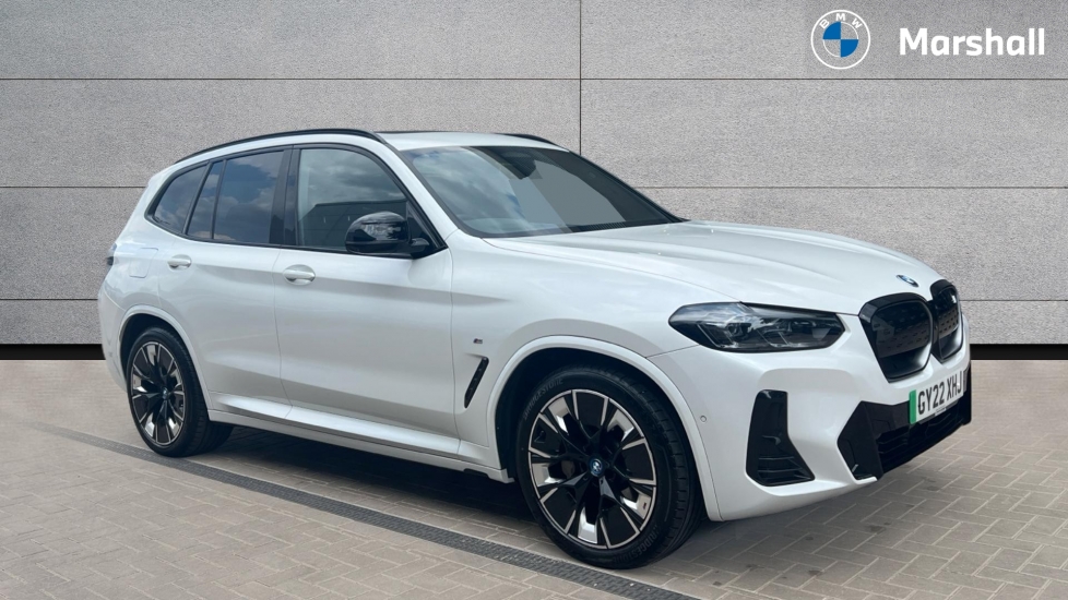 BMW iX3 listing photo