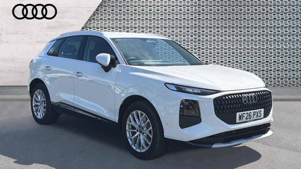 Audi Q3 listing photo