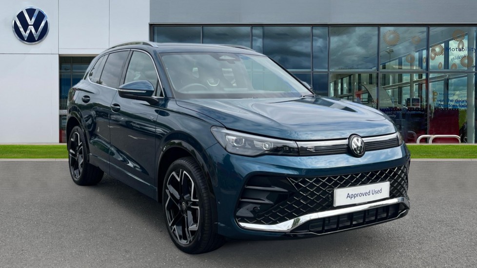Volkswagen Tiguan listing photo
