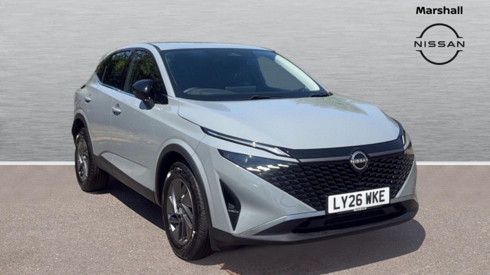 Nissan Qashqai listing photo