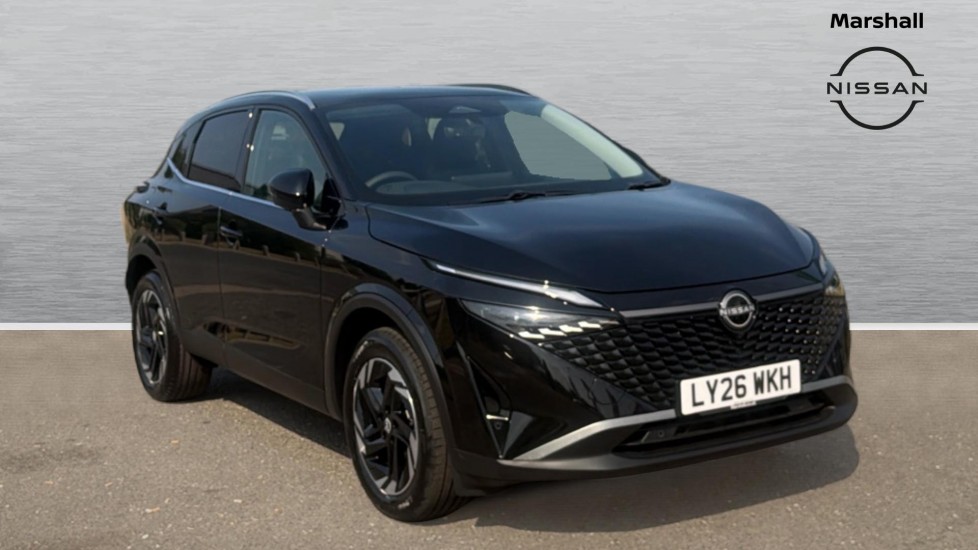 Nissan Qashqai listing photo