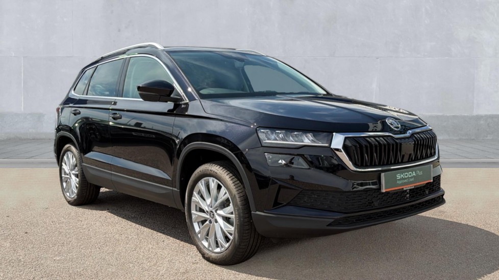 Skoda Karoq listing photo