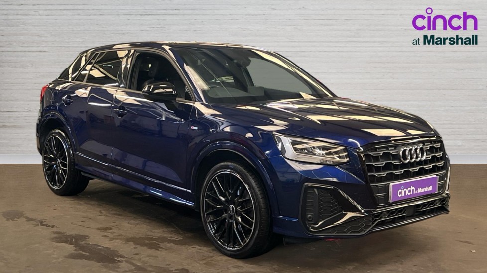 Audi Q2 listing photo