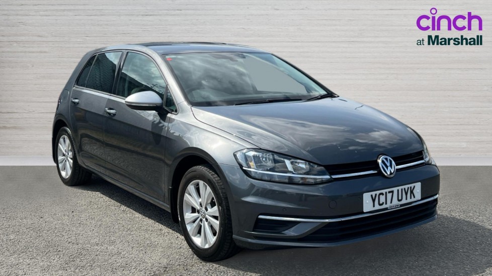 Volkswagen Golf listing photo