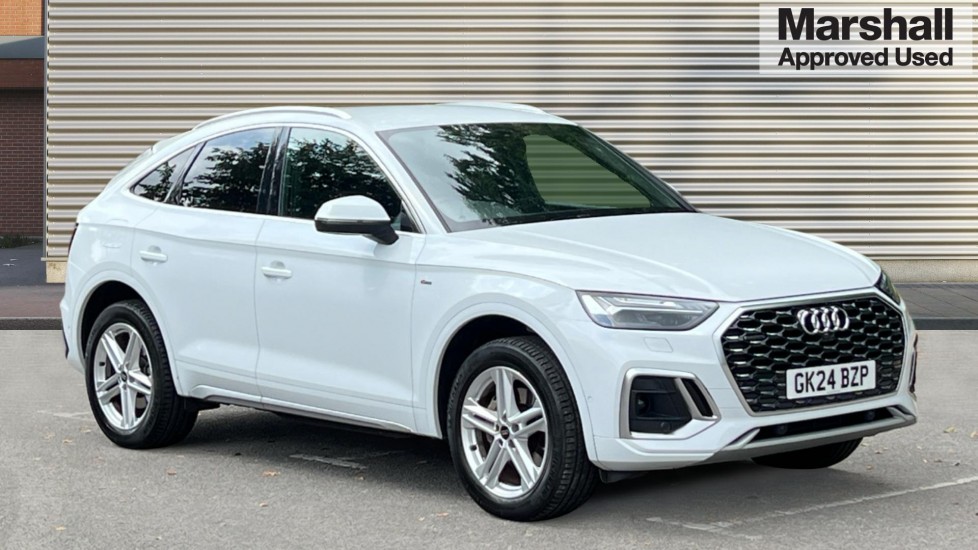 Audi Q5 listing photo