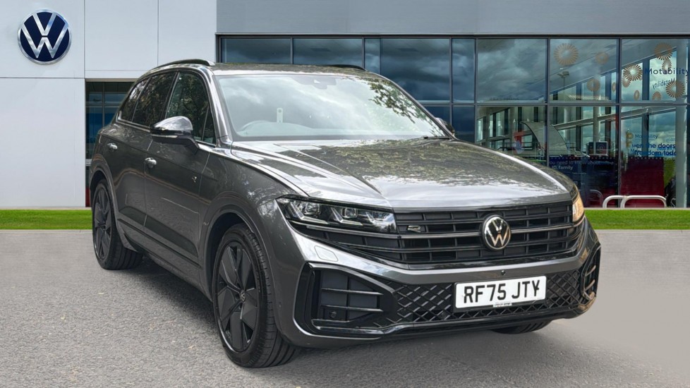 Volkswagen Touareg listing photo