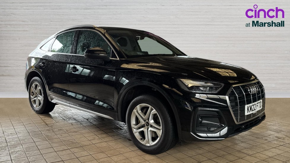 Audi Q5 listing photo