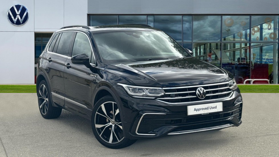 Volkswagen Tiguan listing photo