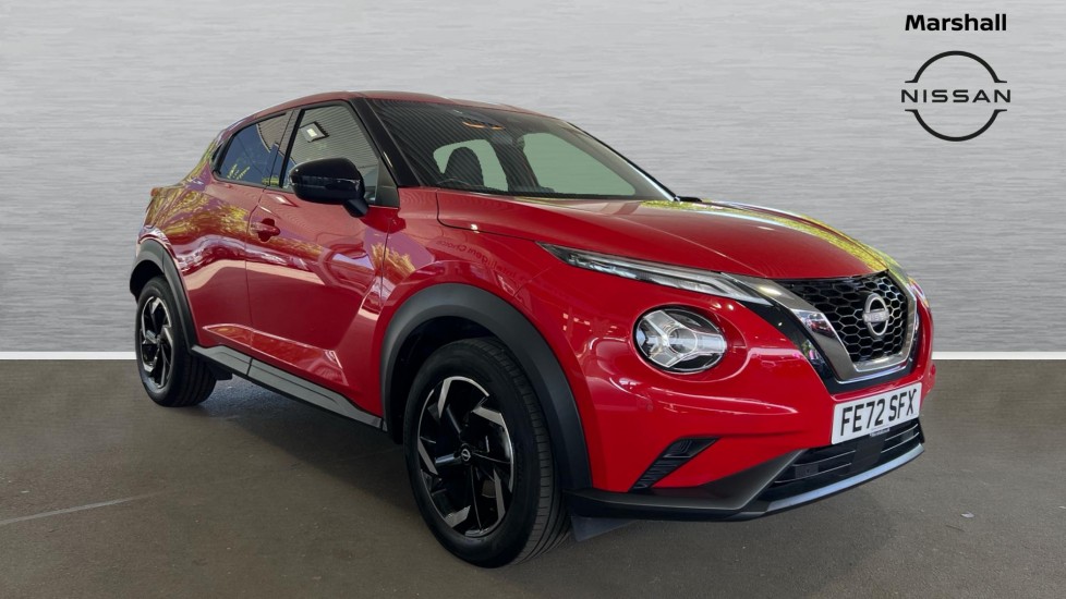 Nissan Juke listing photo