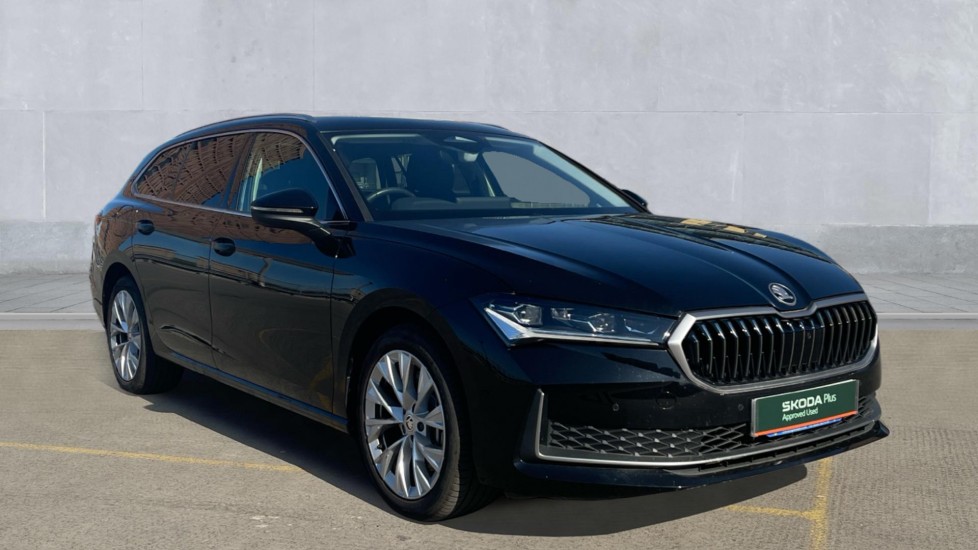 Skoda Superb listing photo