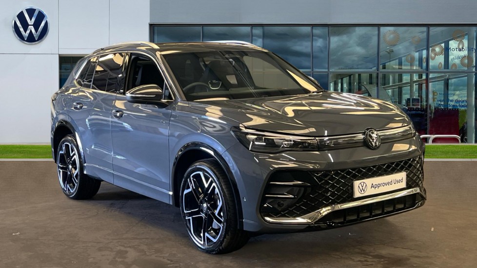 Volkswagen Tiguan listing photo
