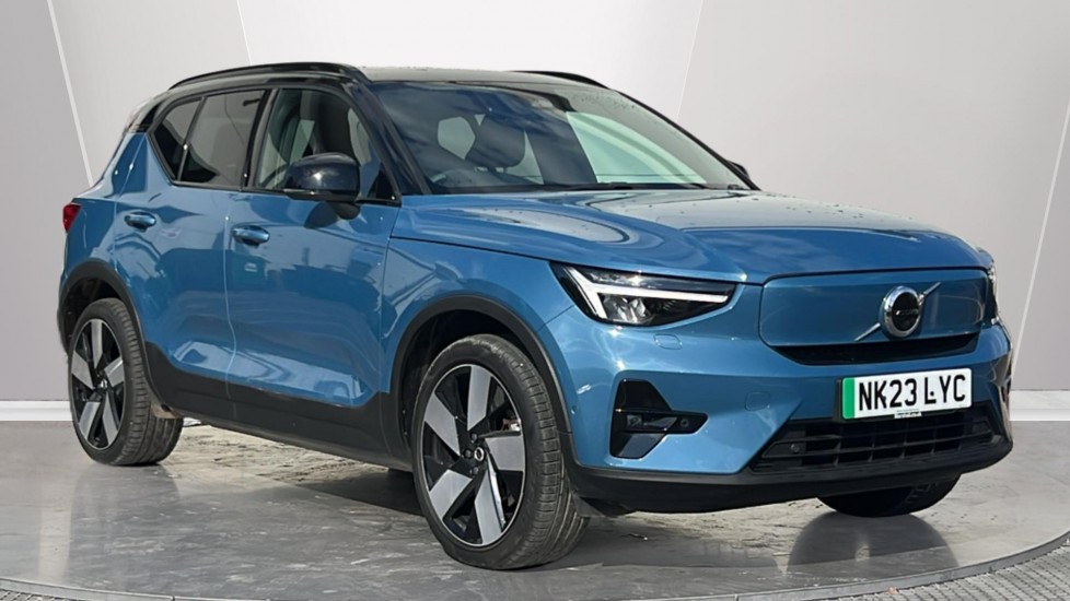 Volvo XC40 listing photo