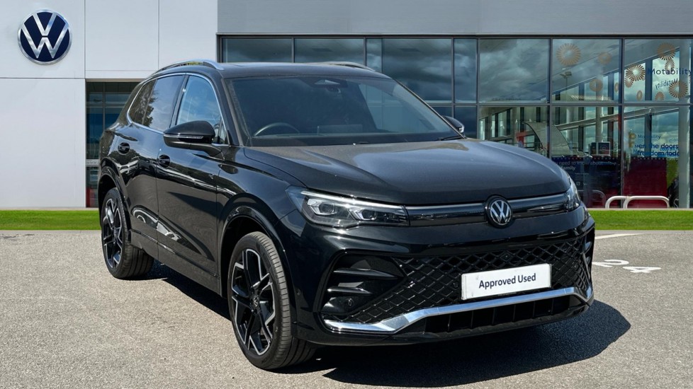 Volkswagen Tiguan listing photo
