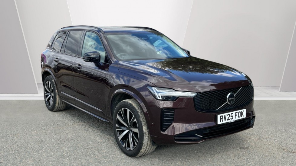 Volvo XC90 listing photo