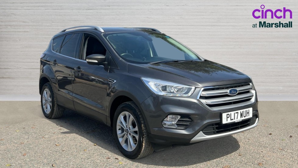 Ford Kuga listing photo
