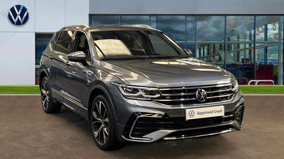 Volkswagen Tiguan Allspace listing photo
