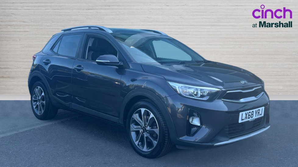 Kia Stonic listing photo