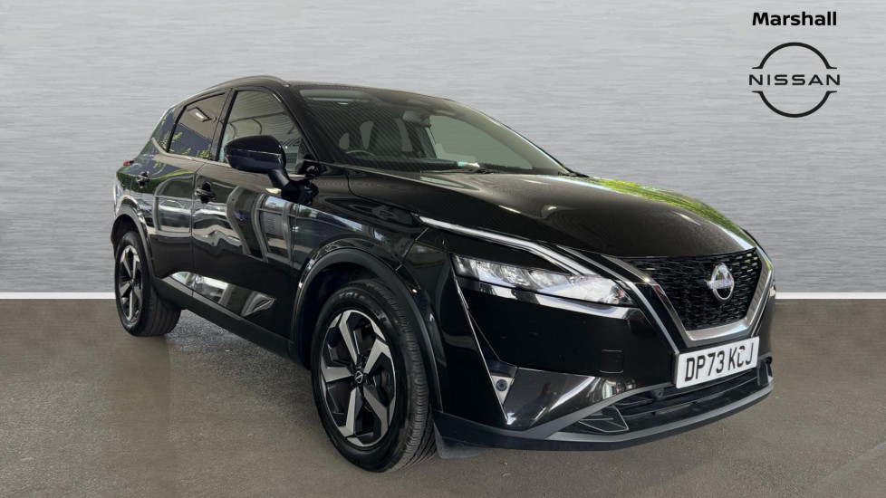 Nissan Qashqai listing photo