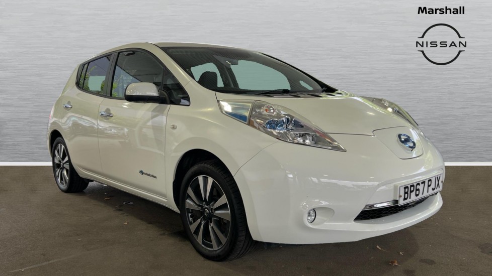 Nissan Leaf listing photo