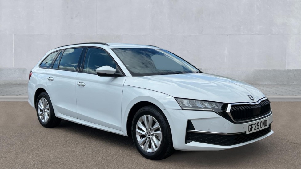 Skoda Octavia listing photo