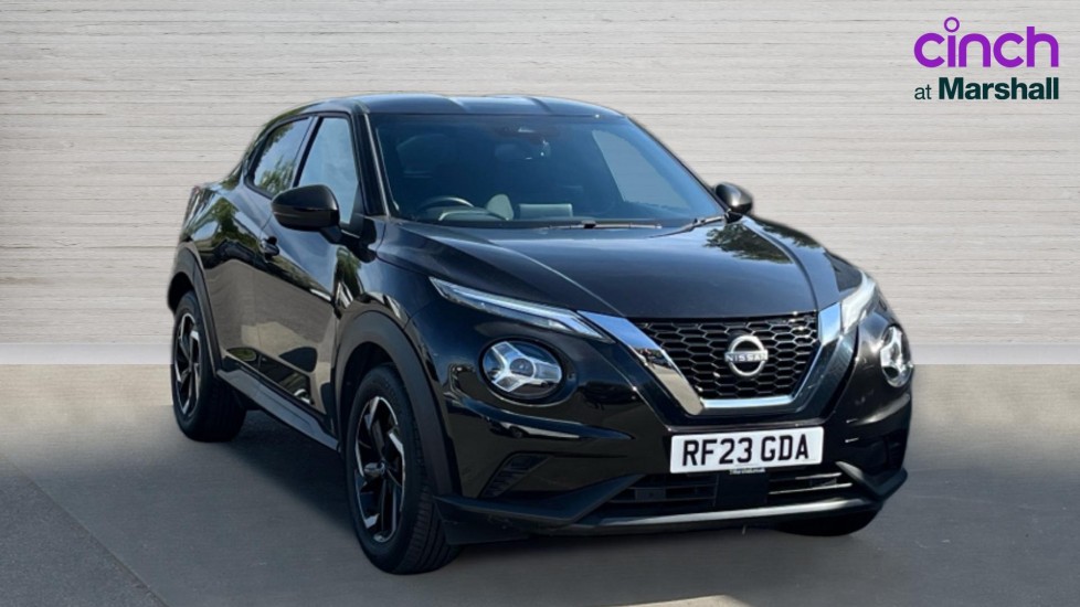 Nissan Juke listing photo