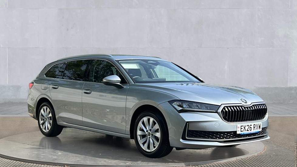 Skoda Superb listing photo
