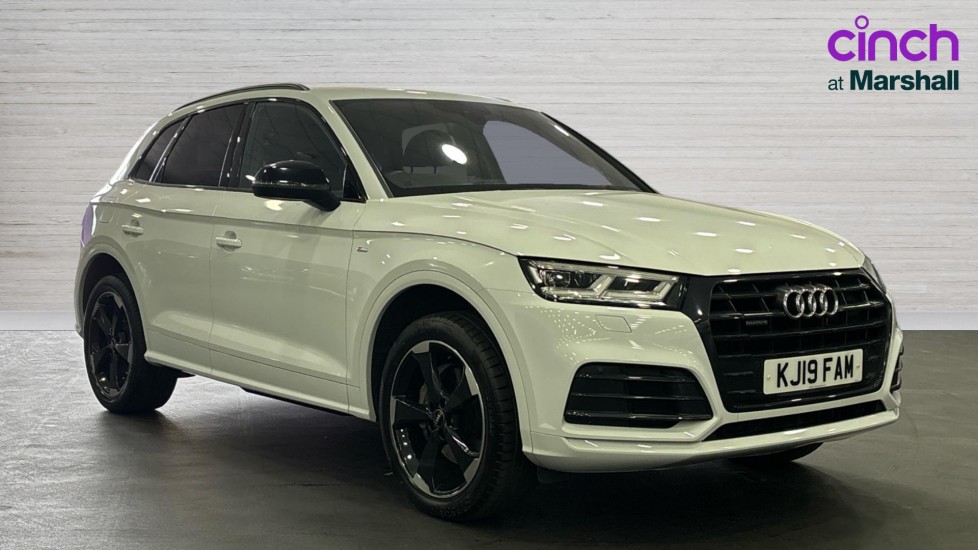 Audi Q5 listing photo