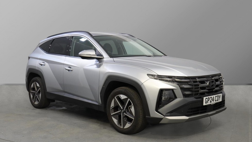 Hyundai Tucson listing photo