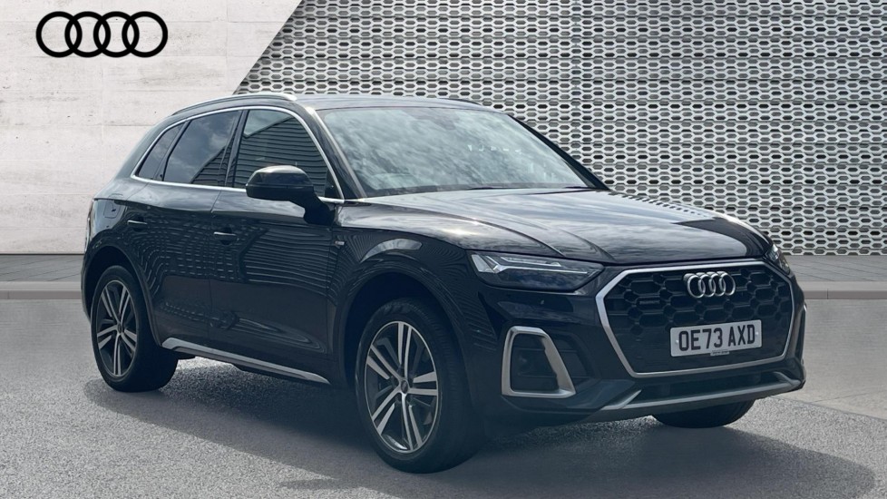 Audi Q5 listing photo