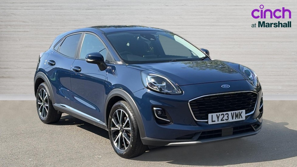 Ford Puma listing photo