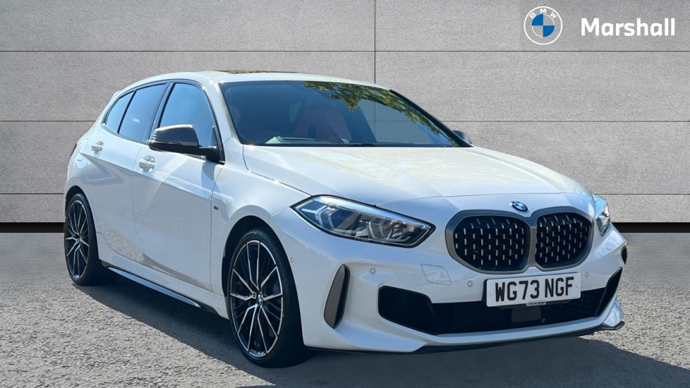 BMW 1 Series listing photo