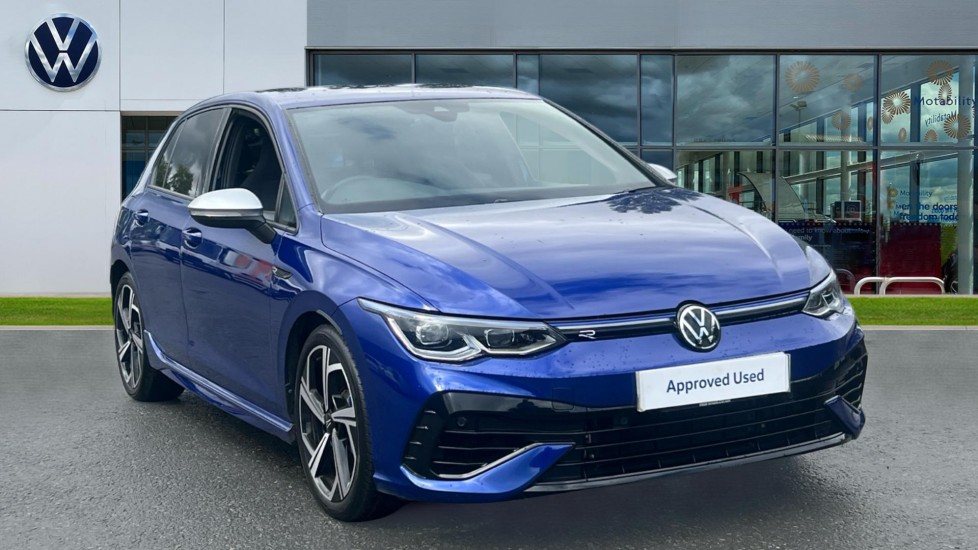 Volkswagen Golf listing photo