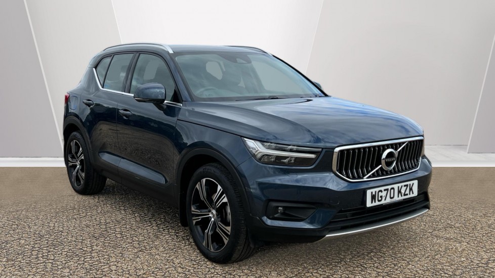 Volvo XC40 listing photo