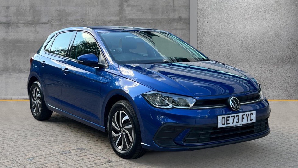 Volkswagen Polo listing photo