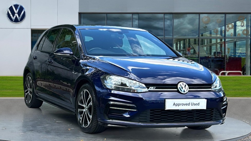 Volkswagen Golf listing photo