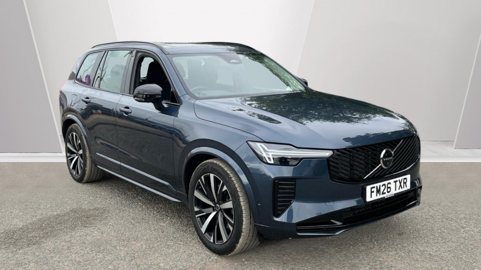 Volvo XC90 listing photo