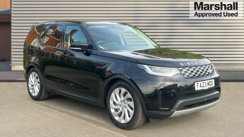 Land Rover Discovery listing photo