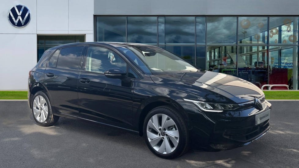Volkswagen Golf listing photo