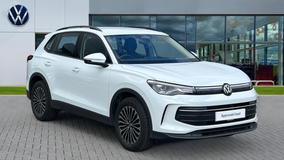 Volkswagen Tiguan listing photo