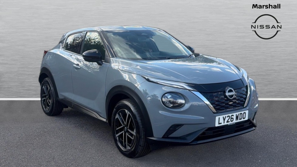 Nissan Juke listing photo