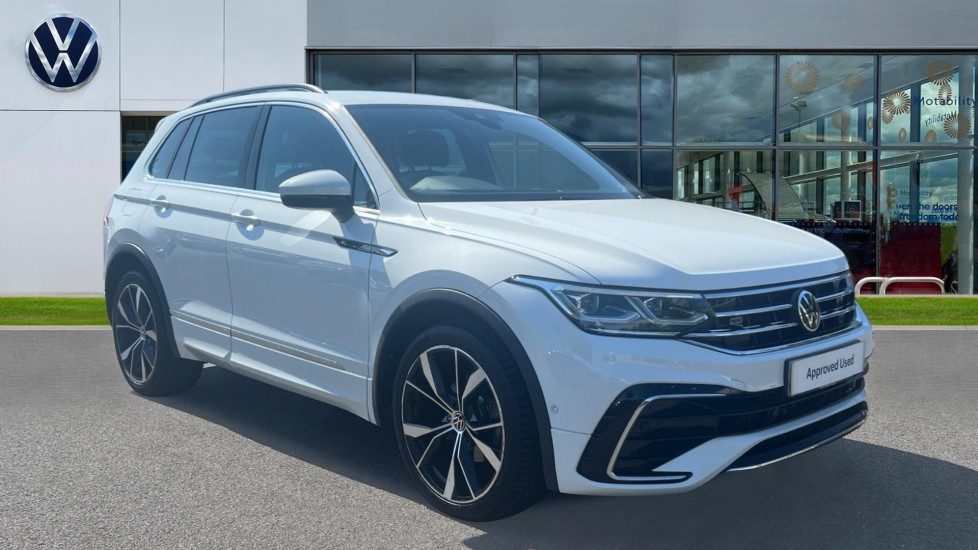 Volkswagen Tiguan listing photo