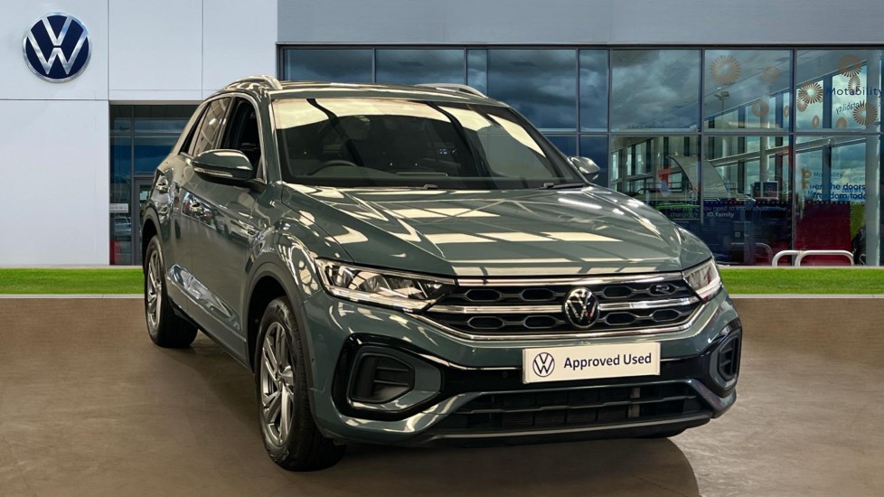 Volkswagen T-Roc listing photo