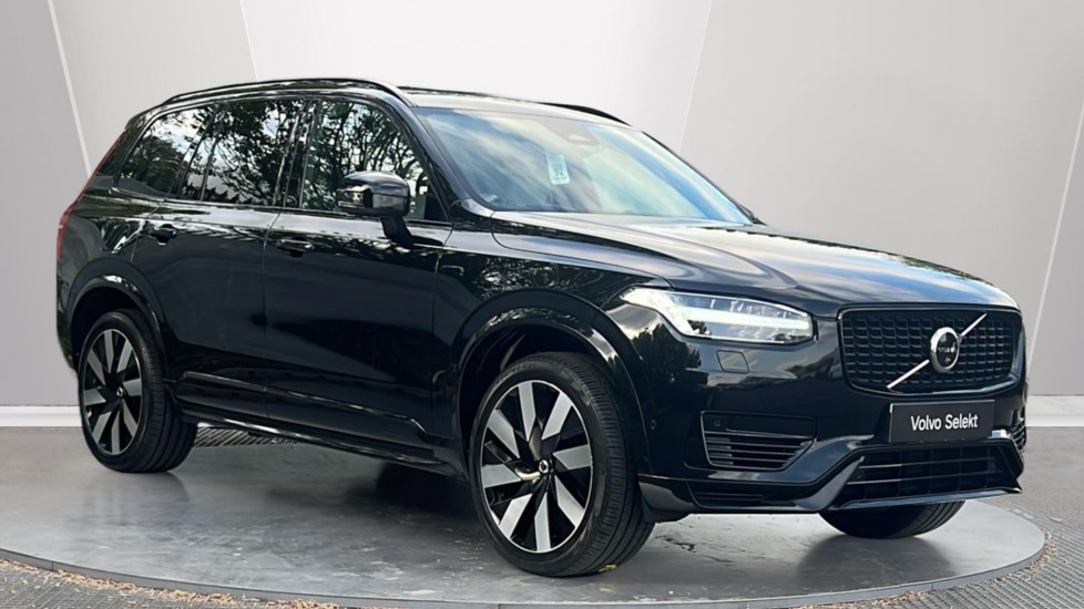 Volvo XC90 listing photo