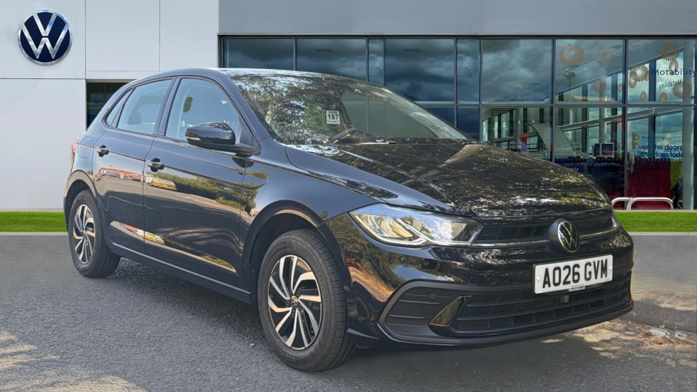 Volkswagen Polo listing photo