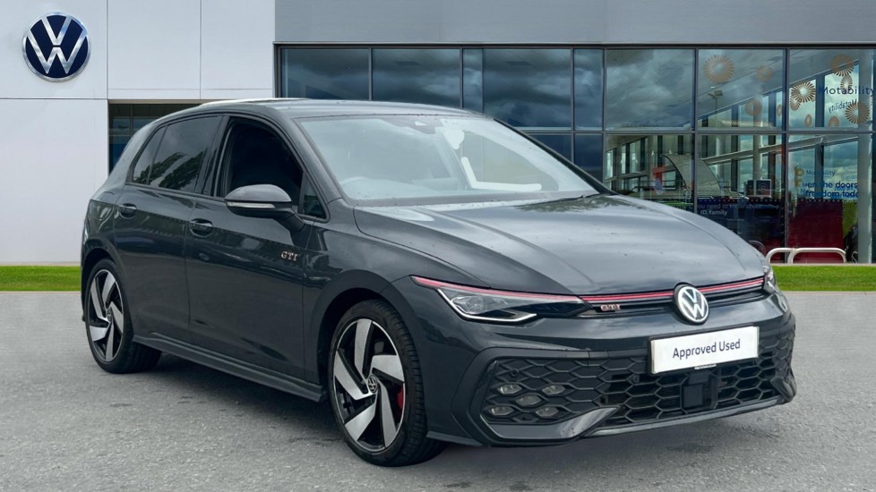 Volkswagen Golf listing photo