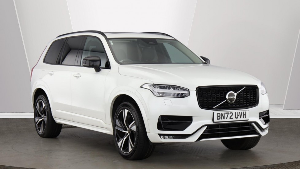Volvo XC90 listing photo