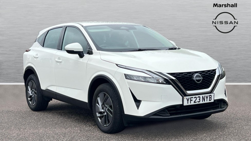 Nissan Qashqai listing photo