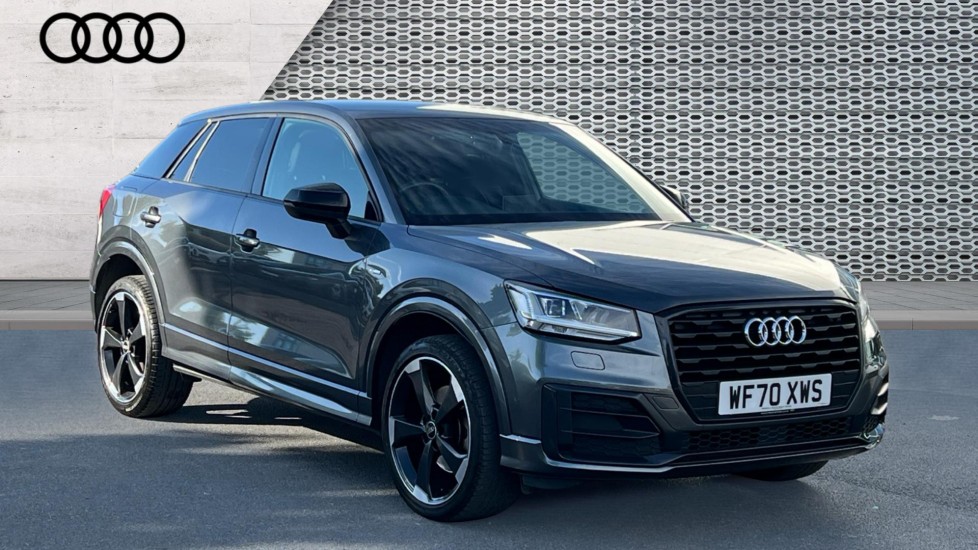 Audi Q2 listing photo
