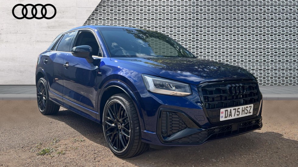 Audi Q2 listing photo